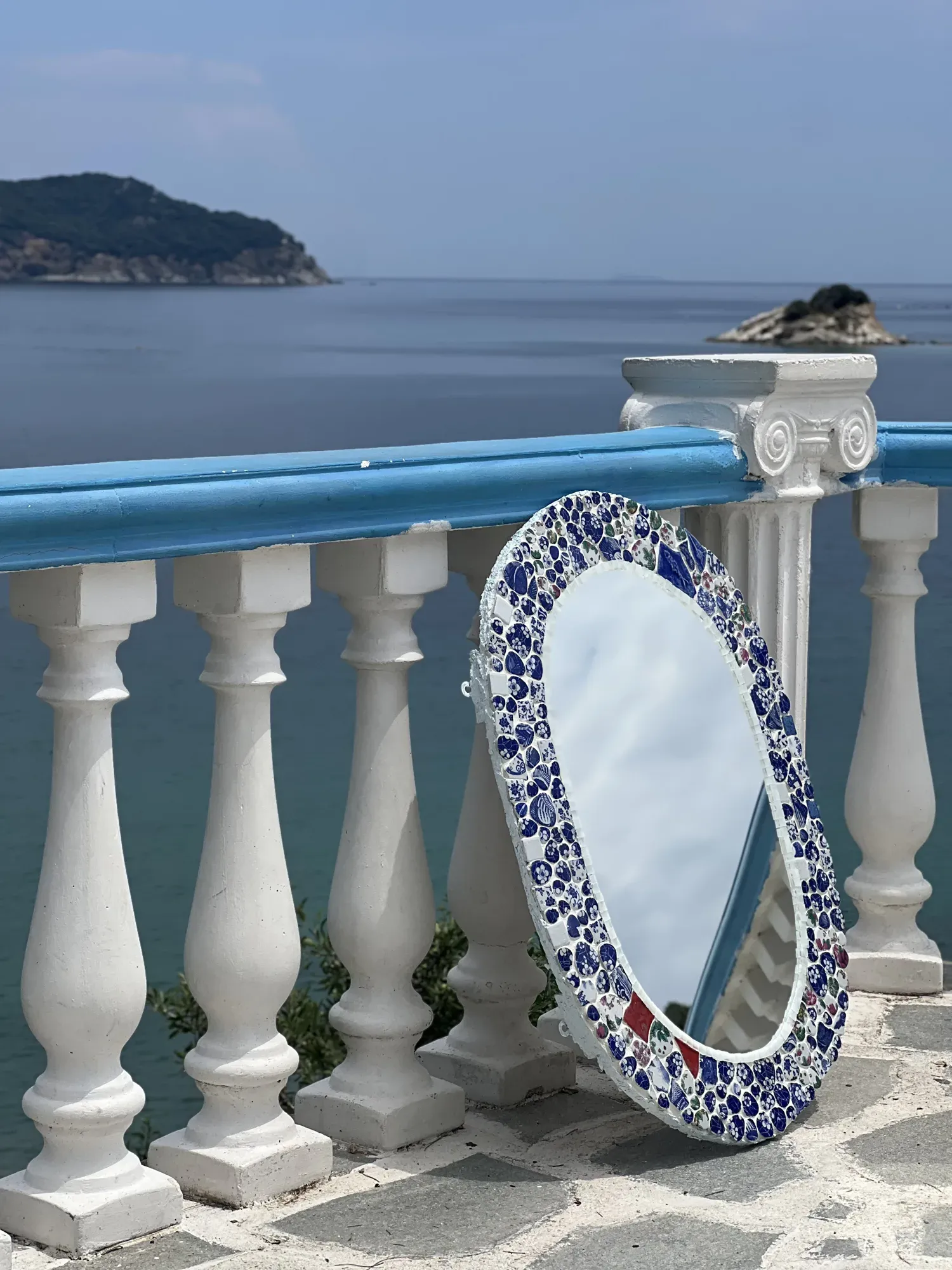 Close view of the porcelain mosaic on Kyma